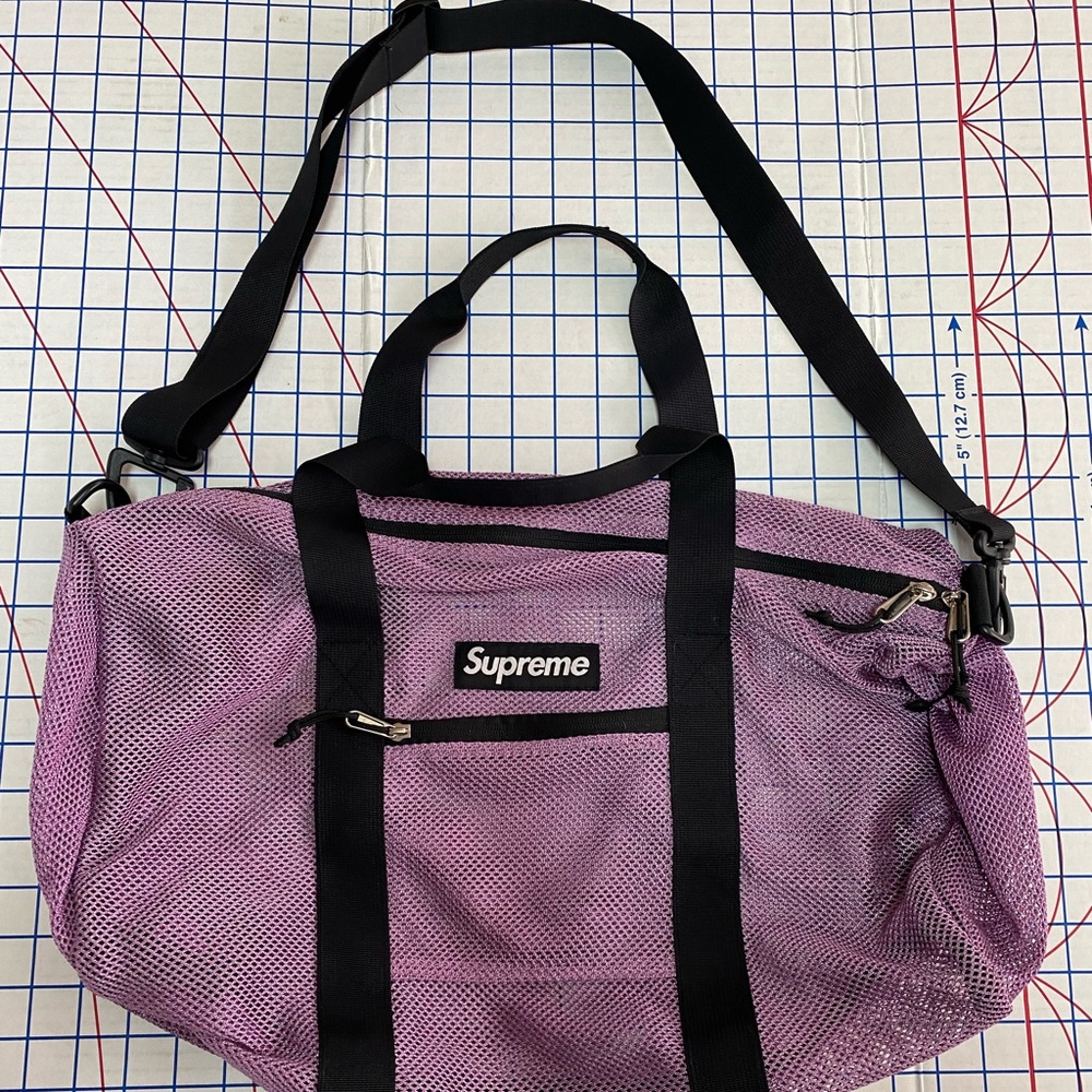 😈💜 Authentic SS16 Supreme Mesh Pastel Purple Duffle Bag 💜😈 - Picture 2 of 15